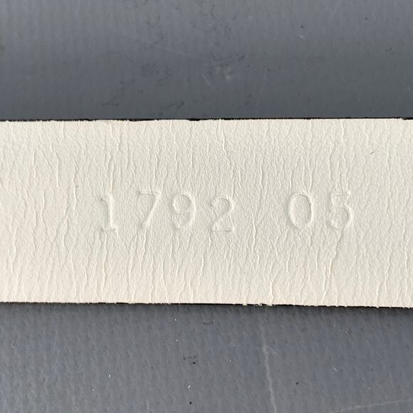 WCM NEW YORK Size M White Leather Belt - Picture 6 of 8